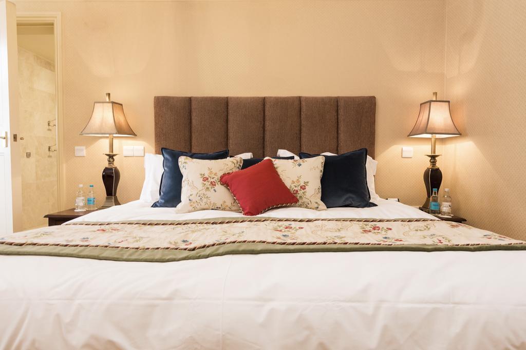 Hever Castle Luxury Bed And Breakfast Edenbridge Exterior photo