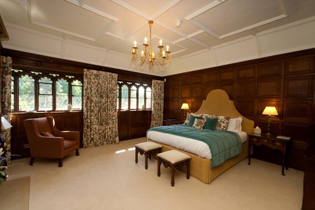 Hever Castle Luxury Bed And Breakfast Edenbridge Exterior photo