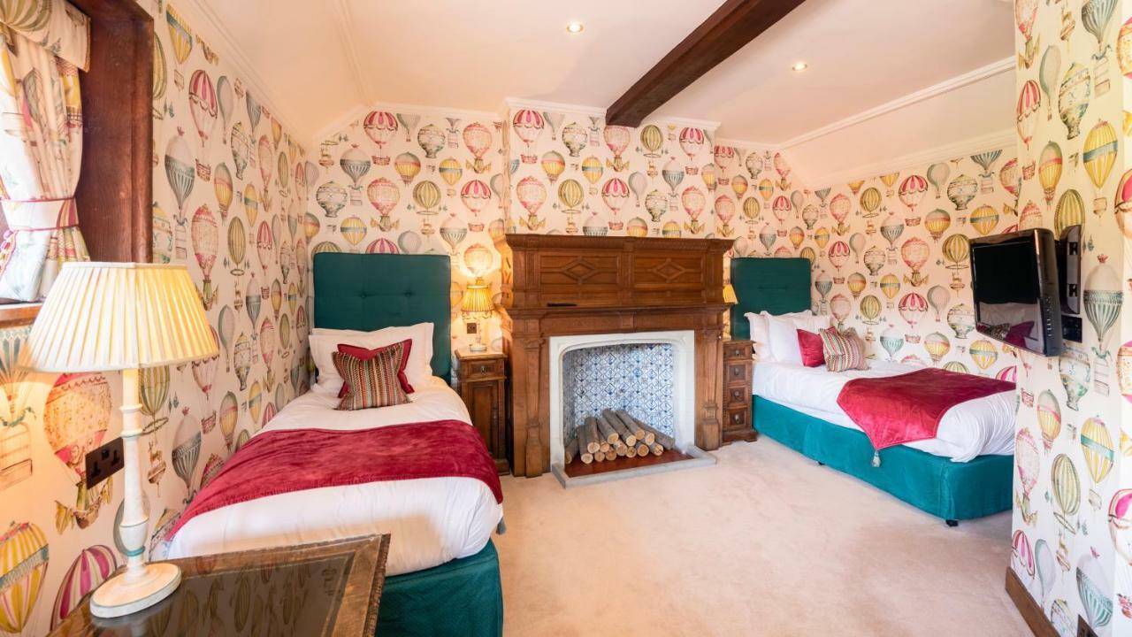Hever Castle Luxury Bed And Breakfast Edenbridge Exterior photo